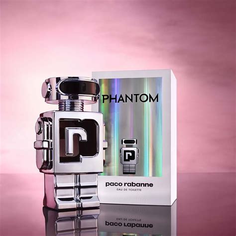 phantom perfume model.